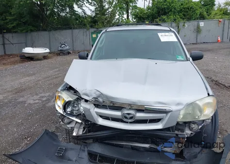 2005 Mazda Tribute I из США, поврежденный, VIN 4F2YZ02Z05KM59500